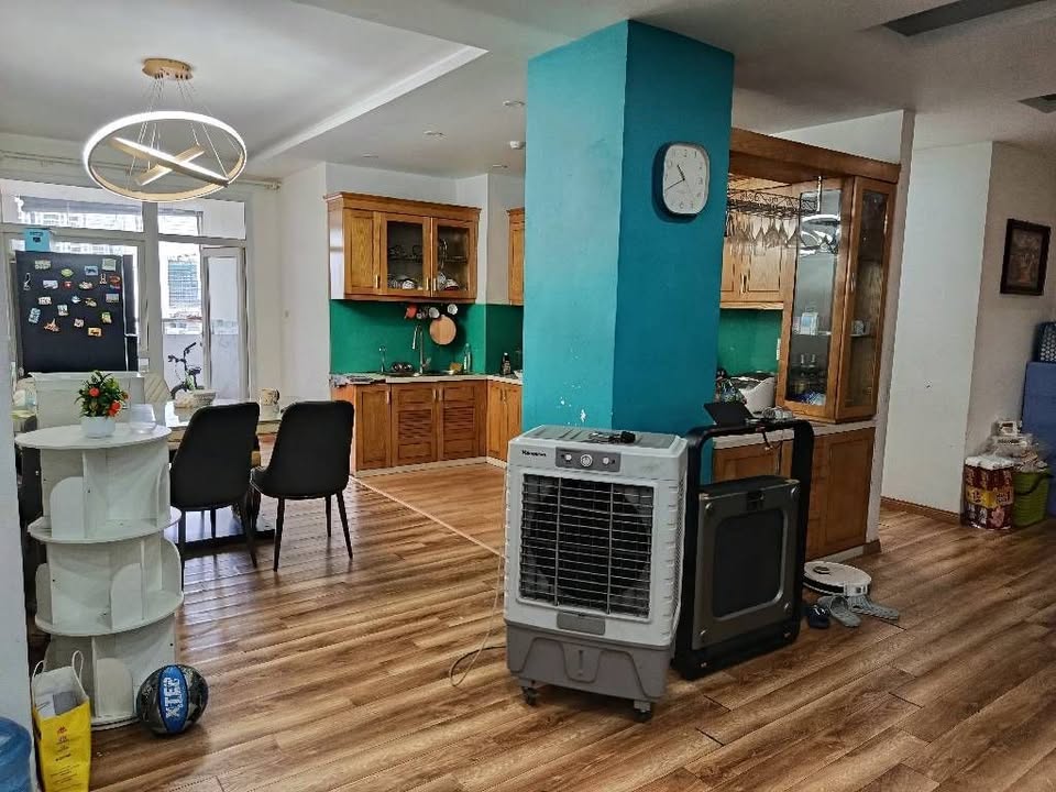 Chung cư Sài Đồng 145m² giá 6 tỷ - Full nội thất chỉ việc xách vali về ở!