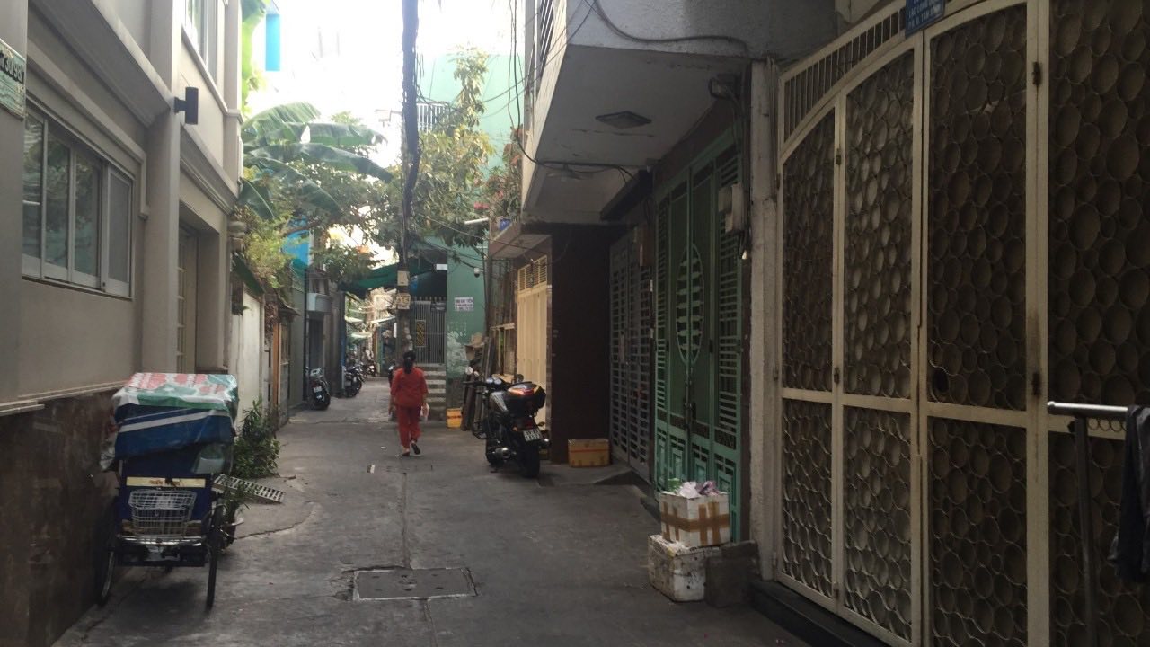 Nhà riêng Lạc Long Quân 73m² giá 8 tỷ - Thiết kế 4 tầng đẹp, sẵn sàng cho thuê!