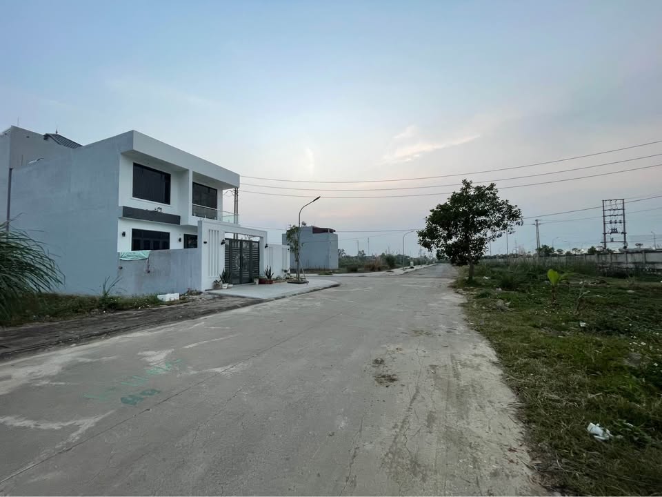 Lô đất Hoằng Quý 130m² giá 1.8 tỷ - Tiềm năng đầu tư lớn!