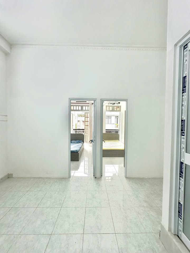 Căn hộ 2 phòng ngủ đường Đỗ Xuân Hợp, Thủ Đức - Full nội thất, giá thỏa thuận!