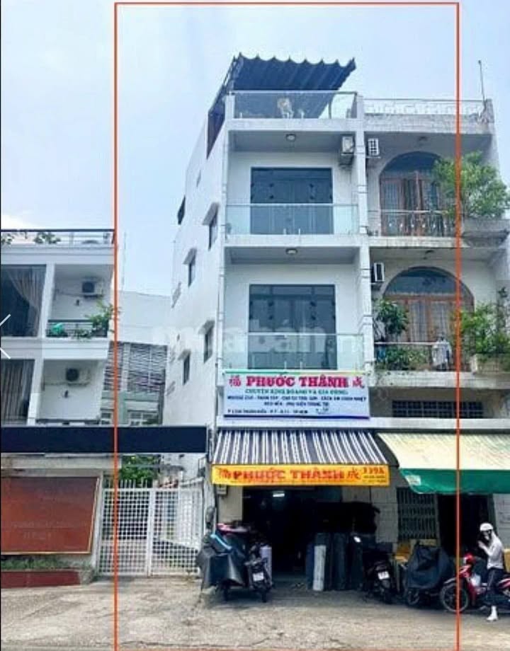 Nhà mặt tiền kinh doanh đường Thuận Kiều, Q11 - Diện tích 42m², giá 12 tỷ - Vị trí đắc địa, giao thông thuận lợi!