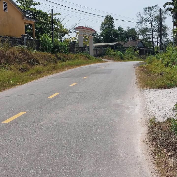 Đất nền mặt tiền Phùng Quán 150m² giá 1.65 tỷ - Cơ hội đầu tư hấp dẫn!