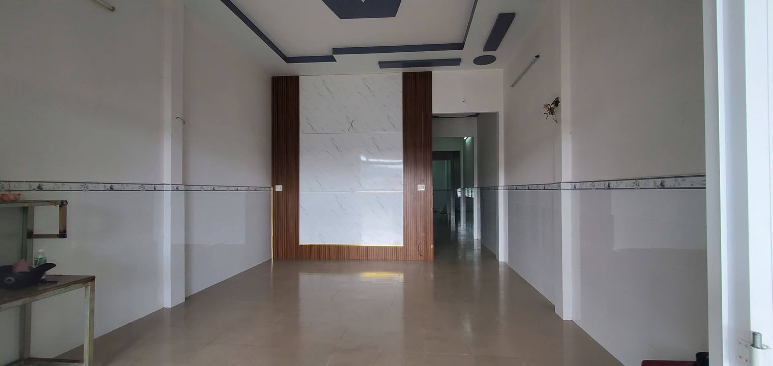 Nhà mặt tiền đường Trường Chinh, Ninh Thuận 130m² giá 3.55 tỷ - Thích hợp kinh doanh!