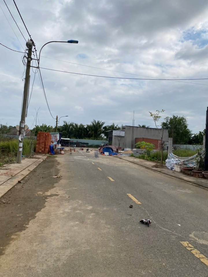 Đất nền dự án Long Phước, phường Long Phước, 60m² chỉ 2.32 tỷ - Sổ đỏ chính chủ!