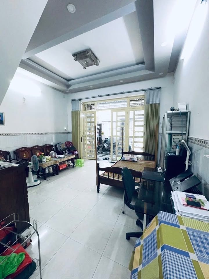 Nhà riêng đường Số 8 Linh Xuân 68m² giá 5 tỷ - Diện tích rộng, tiện nghi đầy đủ!