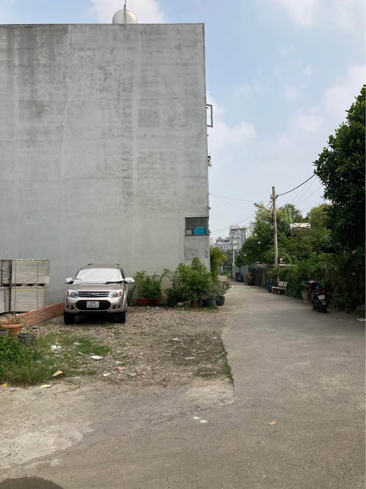 Nhà góc 2 mặt tiền Linh Xuân 64m² giá 3.95 tỷ - Đầu tư sinh lời ngay!