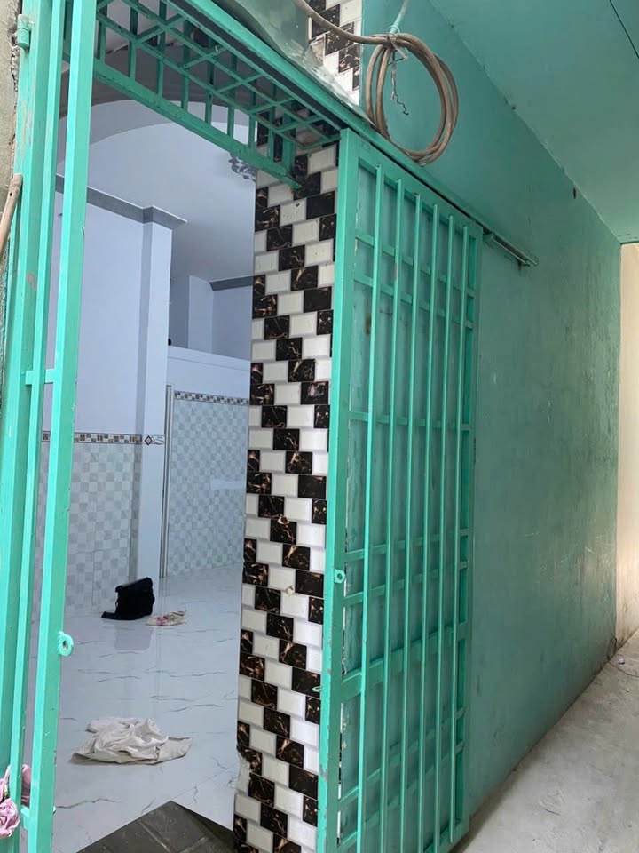 Nhà phố 192/Lưu Hữu Phước, Phường Phú Định 52m² giá 1.29 tỷ - Hẻm an ninh, gần chợ