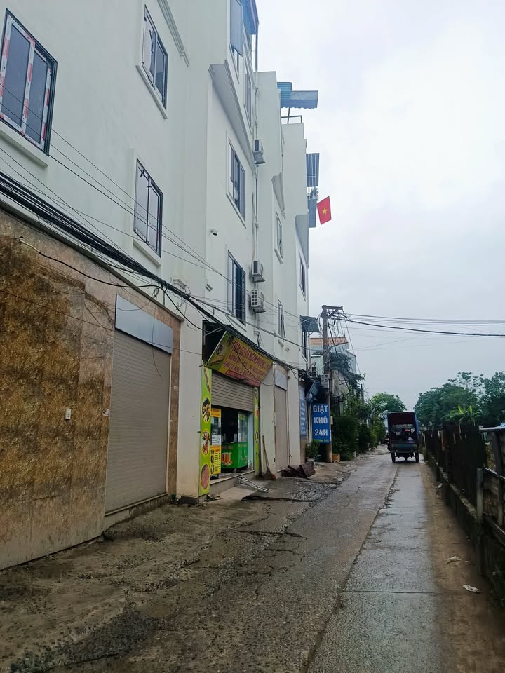 Nhà An Khánh Hoài Đức 30m² giá 2 tỷ - Ô tô đỗ cửa, kinh doanh thuận lợi!