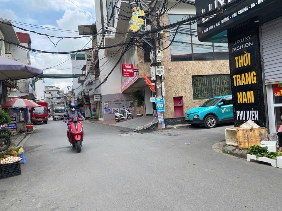 Đất vàng Kim Chung Đông Anh 75.4m² giá 5 tỷ - Vị trí đắc địa kinh doanh sầm uất!