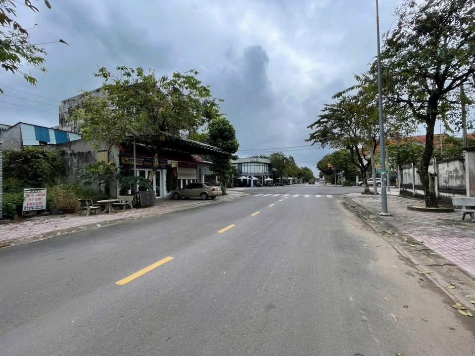 Đất nền kinh doanh Đường Nguyễn Huệ Thị Trấn Trảng Bom 111m² giá 2.9 tỷ - Pháp lý sổ hồng đầy đủ!