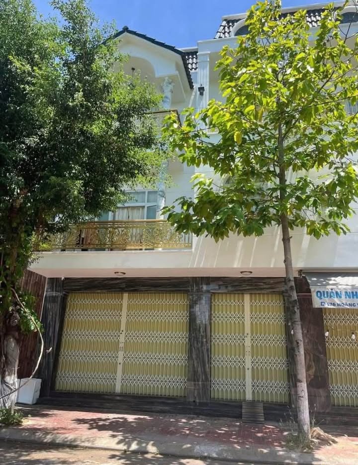 Nhà mặt tiền Đặng Thành Tích, Quy Nhơn 52m² giá 7.5 tỷ - Vị trí đắc địa gần biển!