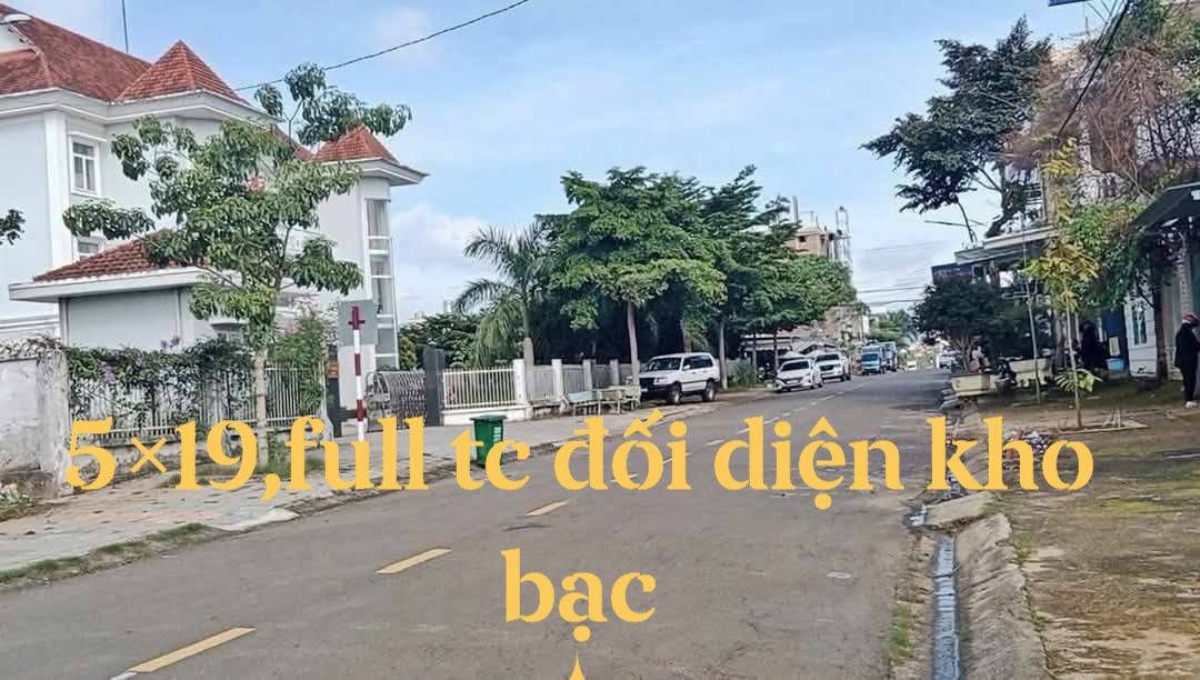 Đất thổ cư 95m² tại Đà Lạt - Sổ hồng chính chủ, giá 4 tỷ - Đối diện kho bạc!