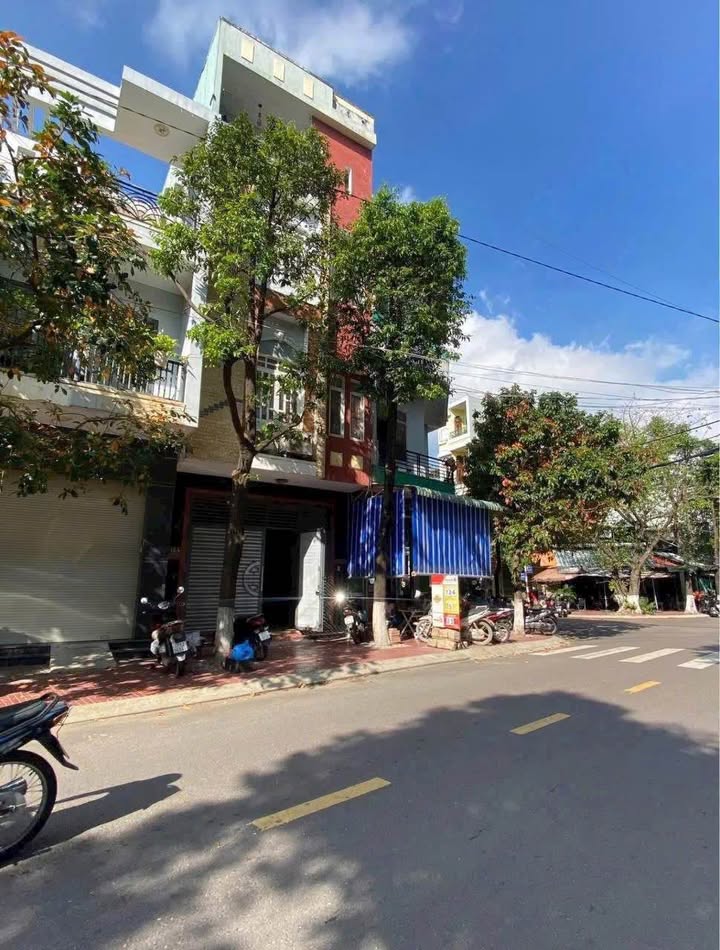 Nhà mặt tiền Xuân Thủy - Hoàng Văn Thụ 76m² giá 7.1 tỷ - Đầu tư sinh lời ngay!