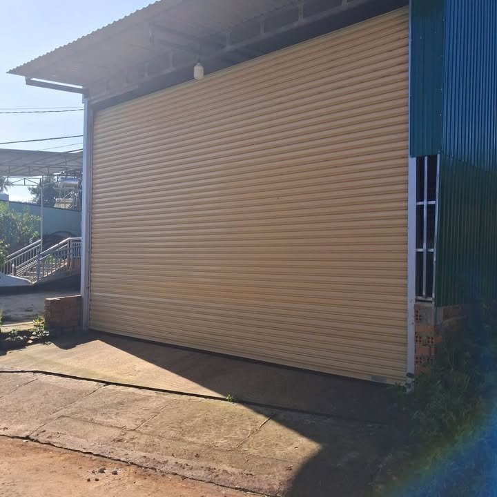 Đất nông nghiệp Tân Hà Lâm Hà 9000m² - Đường bê tông, gần chợ và trường học!