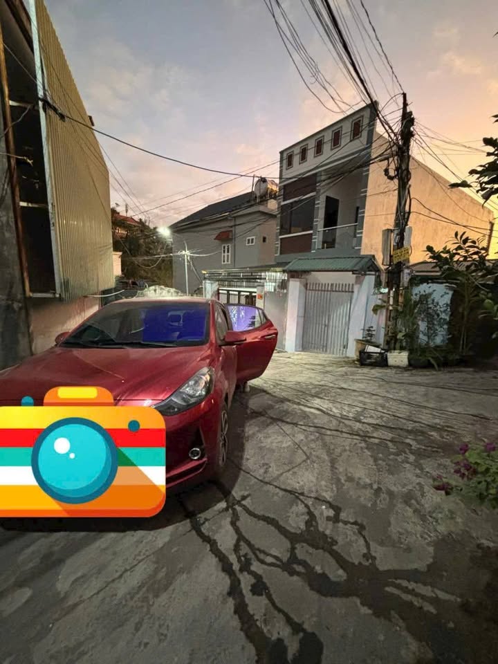 Bán nhà 2 tầng Hà Lầm 110m² giá chỉ 1 tỷ - Không gian sống lý tưởng!