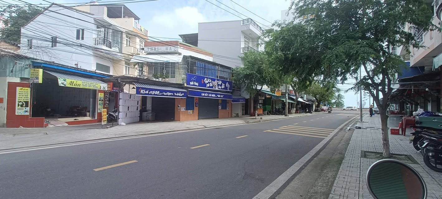 FrontHouse mặt tiền đường Tháp Bà Nha Trang 50m² giá 6 tỷ - Cơ hội kinh doanh tuyệt vời!