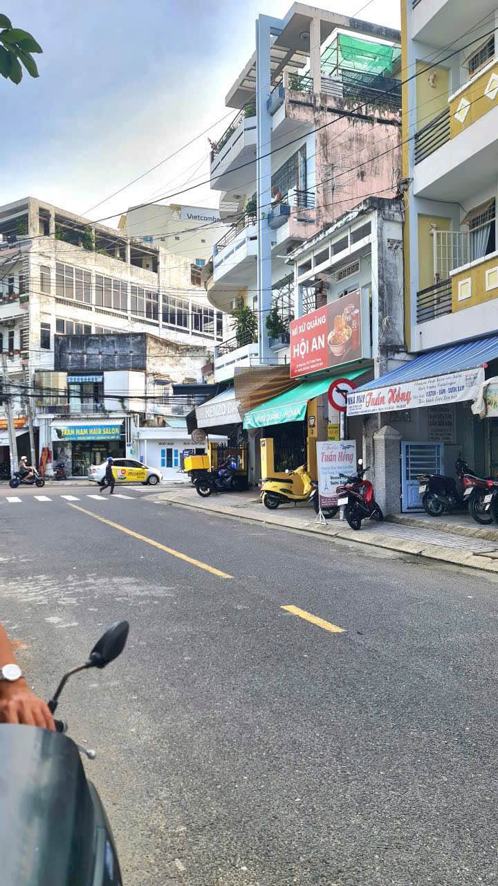 Nhà 3 tầng mặt tiền Đào Duy Từ, Nha Trang 58m² giá 7.5 tỷ - Vị trí kinh doanh đắc địa!