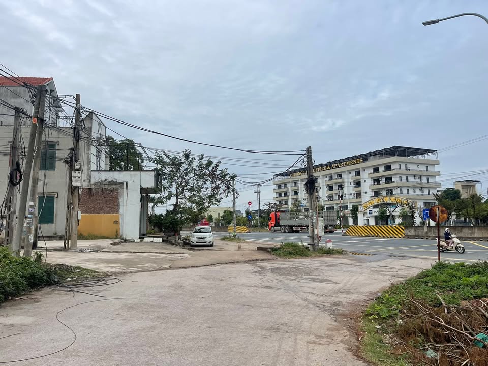 Đất nền mặt đường Quốc lộ 10, xã Đông Sơn, 55m² giá chỉ 1 tỷ - Đầu tư sinh lời hấp dẫn!