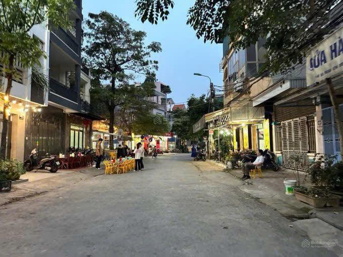 FrontHouse đường Đào Nhuận 114m² giá 9.1 tỷ - Vị trí thoáng mát, yên tĩnh!