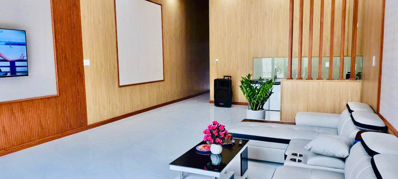 Nhà Mặt Tiền Lý Chính Thắng Quảng Ngãi 100.81m² giá 2 tỷ - Sẵn sàng vào ở!