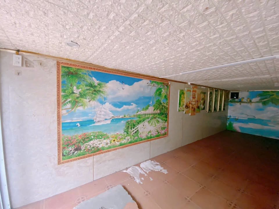 Cho thuê mặt bằng 99 Đặng Tất, phường Lê Mao 28m² - Giá chỉ 2 triệu/tháng!