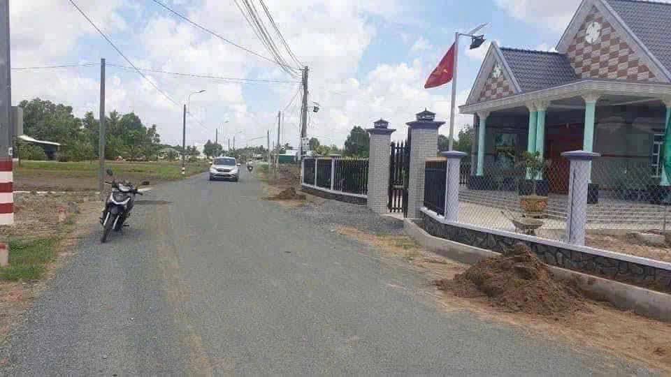 Đất thổ cư 1104m² xã Tân Lân - Giá chỉ 2.35 tỷ - Cơ hội đầu tư tuyệt vời!