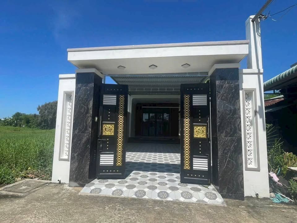 Nhà hẻm ô tô Phường 5, TP. Tân An 286m² giá 2.85 tỷ - Dân cư an ninh, thoáng mát!