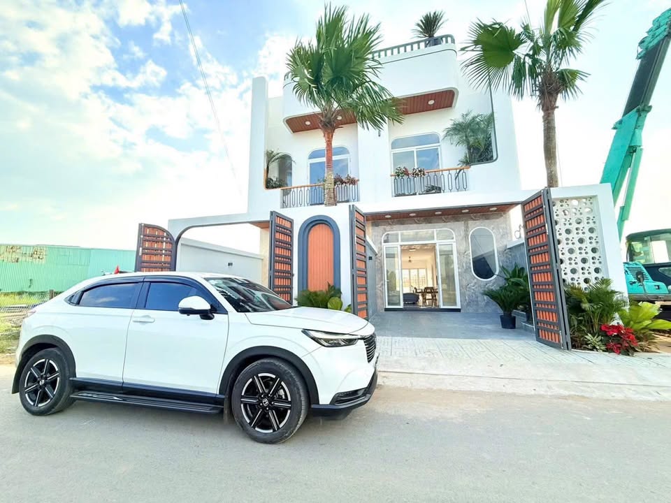 Nhà mới xây 2 tầng mặt tiền 5m, 116m² tại Cần Đước - Giá 2.75 tỷ - Dọn vào ở ngay!