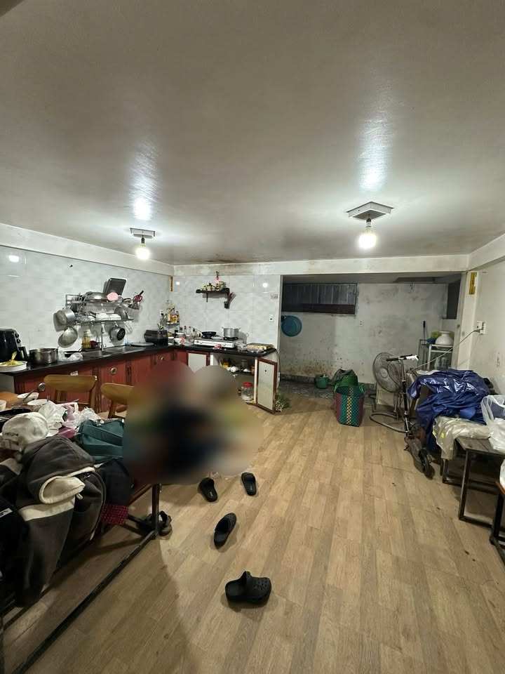 Nhà 2 tầng mặt tiền Phạm Văn Đồng, Mỹ Thượng, Huế 100m² giá 8.x tỷ - Vị trí đắc địa gần biển!