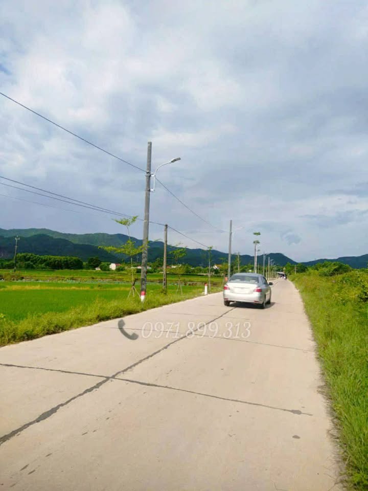 Đất Hương Hồ 100m² giá chỉ 550 triệu - Cao ráo, ô tô vào tận nơi!