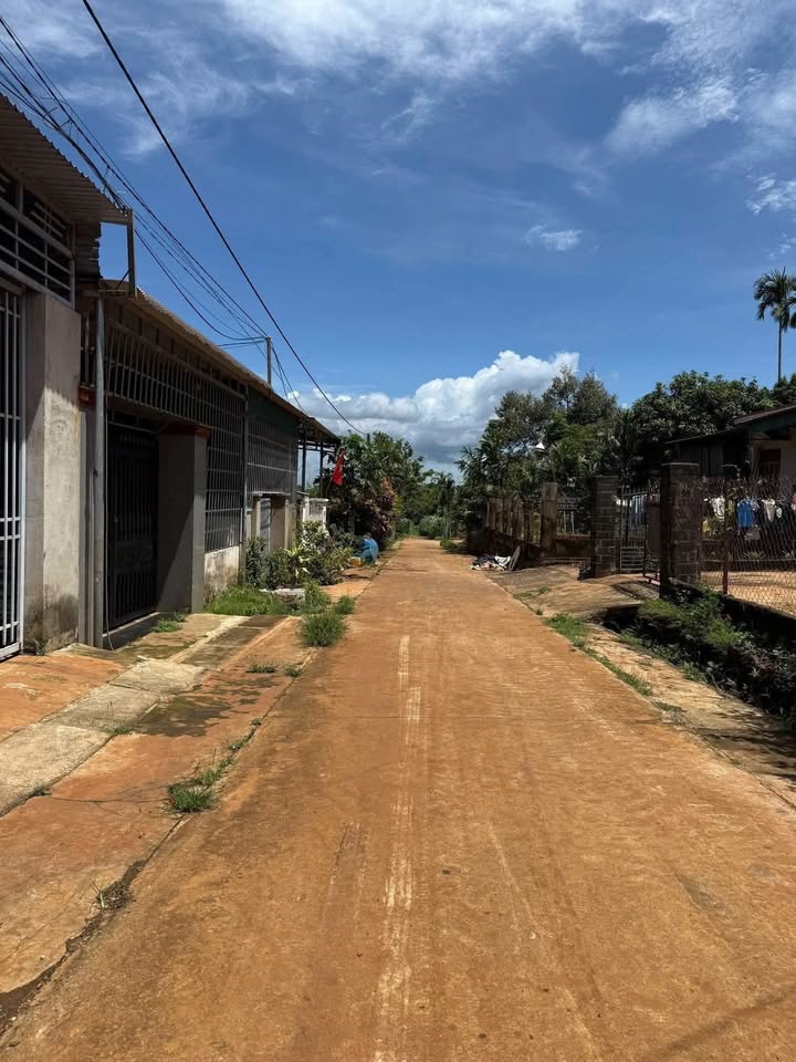 Đất nền Cư M'gar 180m² giá 1.2 tỷ - Dễ dàng đầu tư sinh lời!