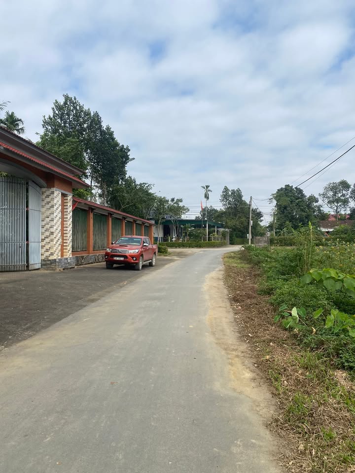 Đất nền Hương Khê 180m² giá 700 triệu - Chính chủ cần bán gấp!