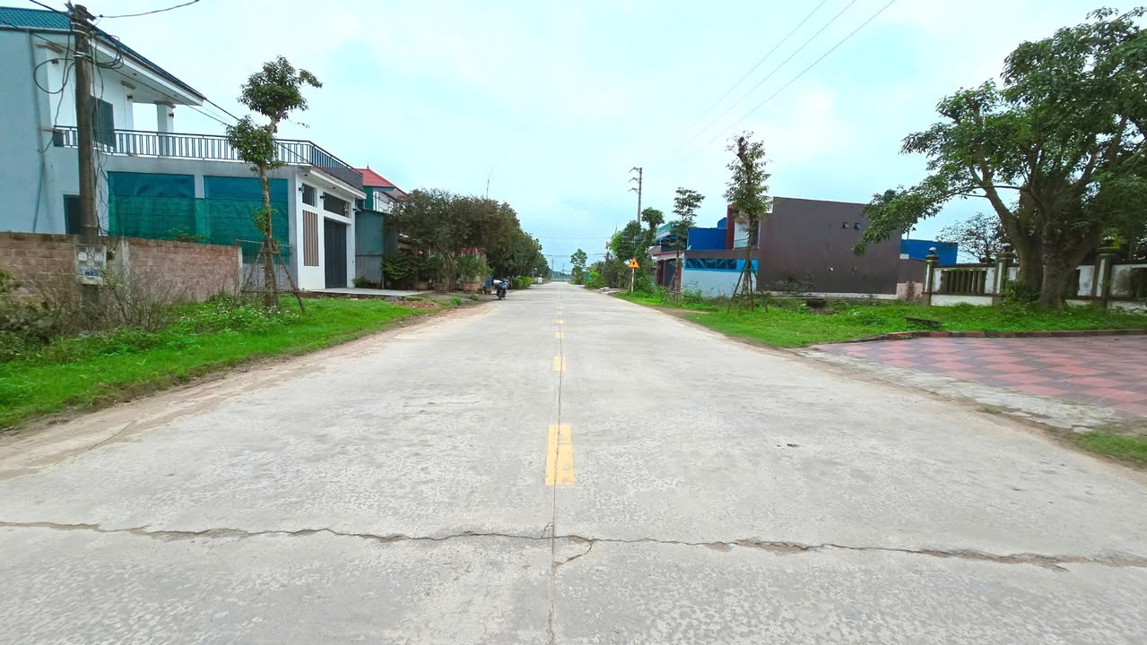 Bán lô đất Nguyễn Xí, xã Thạch Xuân, 300m² giá 3.4 tỷ - Cơ hội đầu tư tuyệt vời!