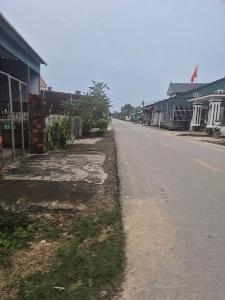 Đất nền kinh doanh tại Thiên Cầm, Cẩm Xuyên - 150m² giá 3 tỷ, cơ hội đầu tư tuyệt vời!