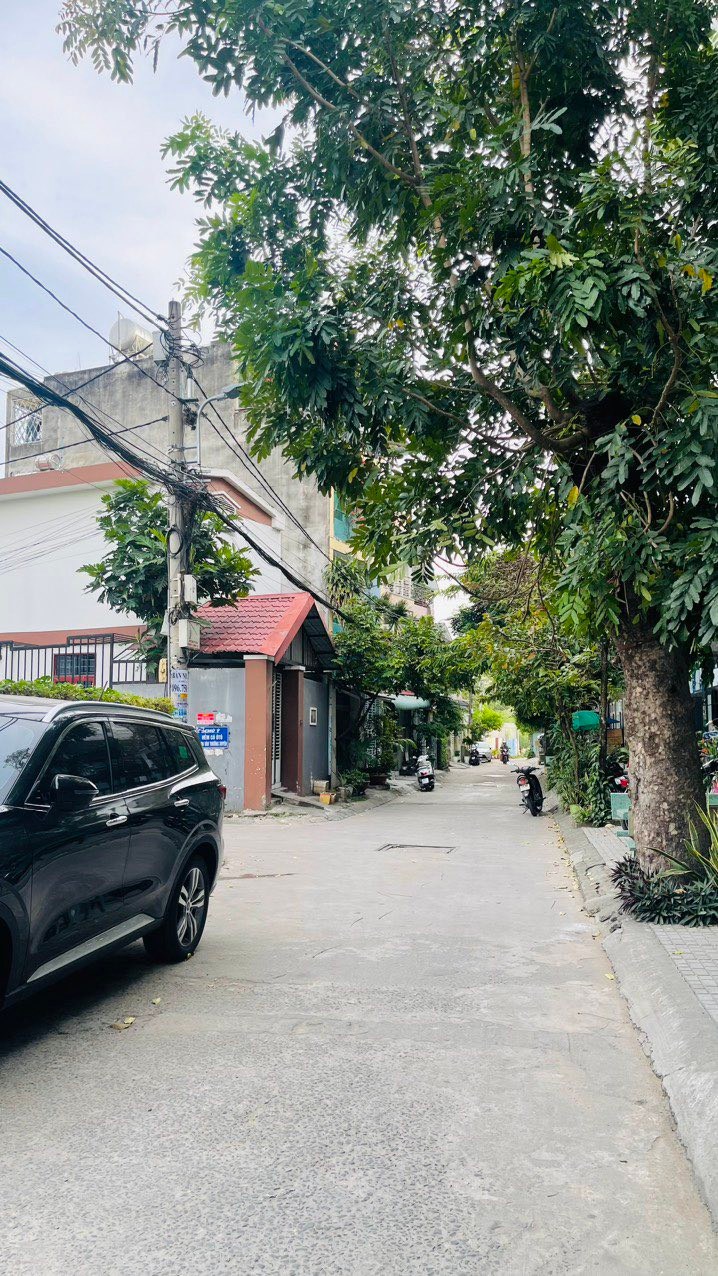 Đất Linh Trung Thủ Đức 102m² giá 7 tỷ - Đường ô tô tránh nhau, diện tích đẹp hiếm có!