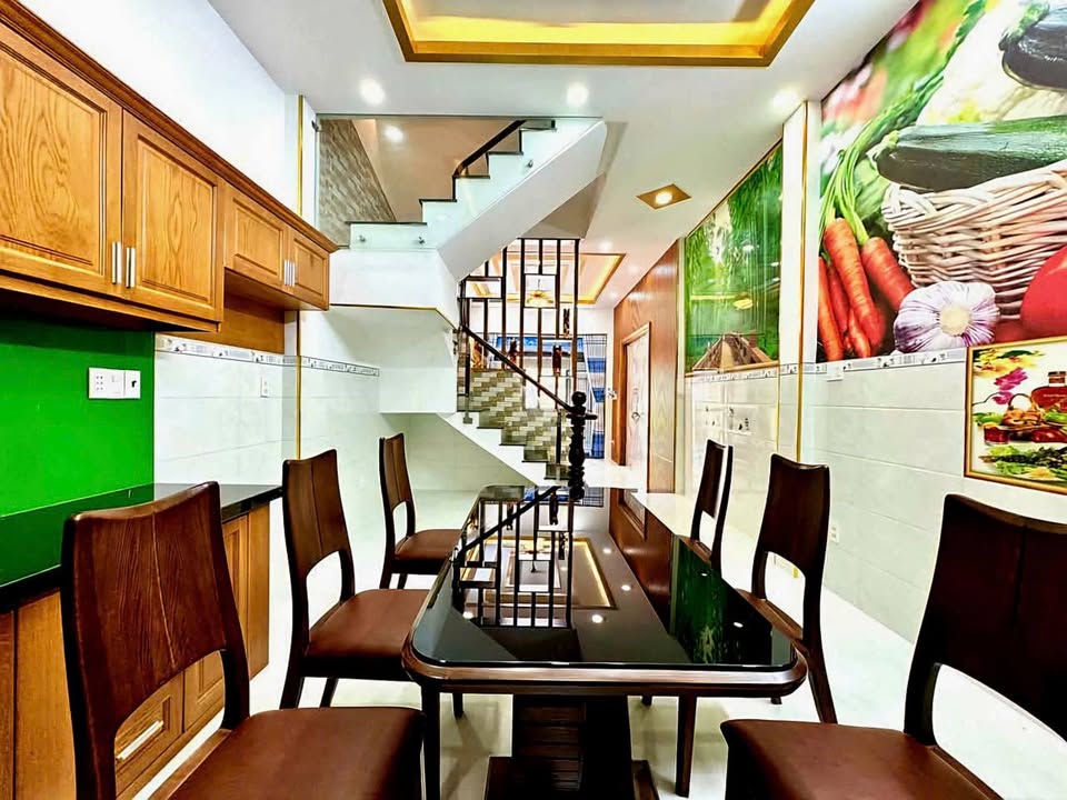 Nhà phố quận 12 60m² giá 5.955 tỷ - Nhà mới đẹp, sẵn sàng vào ở ngay!