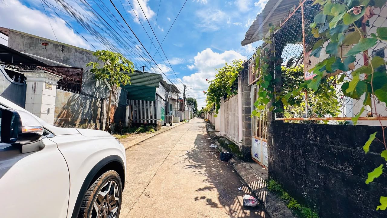 Đất thổ cư 95.4m² hẻm 34 Nguyễn An Ninh giá 2.5 tỷ - Góc 2 mặt tiền thuận lợi!