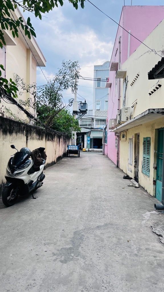 Nhà phố Tân Mỹ, Quận 7, 40m² giá 7.2 tỷ - Vị trí đắc địa gần ĐHMKT!