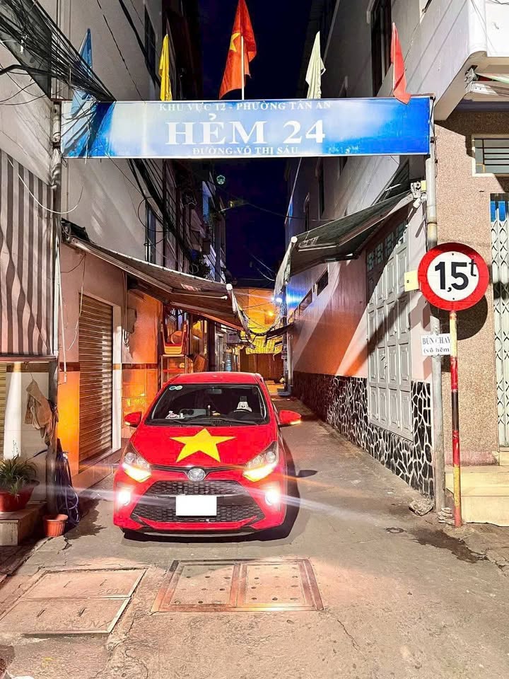 Nhà đẹp quận Ninh Kiều 82m² giá 3.85 tỷ - Đầy đủ nội thất mới!