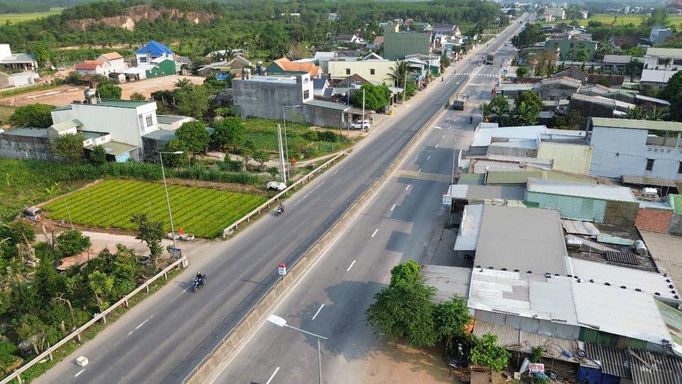 Đất mặt tiền Quốc lộ 1A Bình Hiệp 245m² giá 3 tỷ - Đầu tư kinh doanh lý tưởng!