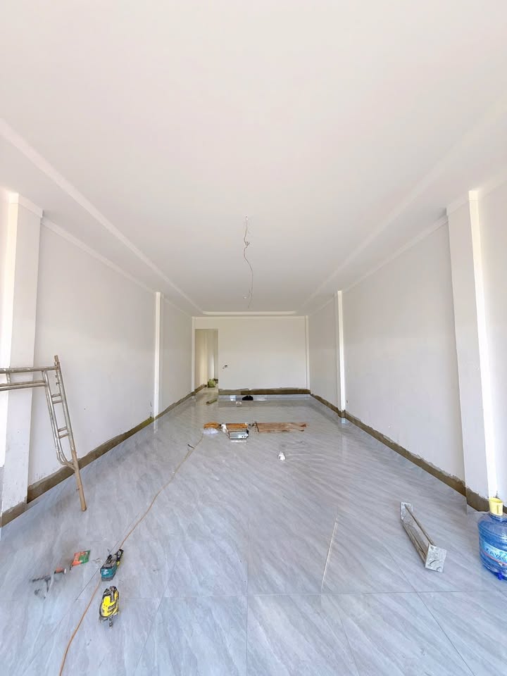 Nhà mặt tiền đường Trần Quý Cáp, Tân Lập 115m² chỉ 7 triệu/tháng - Kinh doanh thuận lợi!