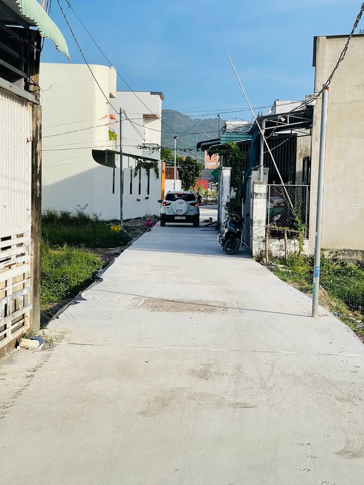 Đất nền Thị Trấn Long Hải 114m² giá 1.59 tỷ - Đầu tư sinh lời ngay!