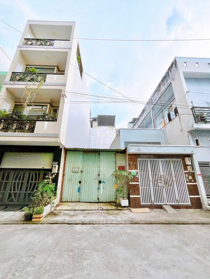 Đất hẻm 67 Bờ Bao Tân Thắng, 64m² giá 7.8 tỷ - Cơ hội đầu tư tuyệt vời!