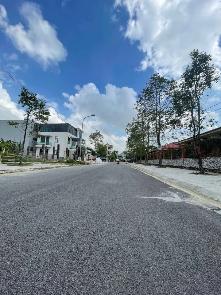 Đất Lô Góc 117m² tại Quảng Thành, Thanh Hóa - Kinh doanh thuận lợi chỉ 6 tỷ!