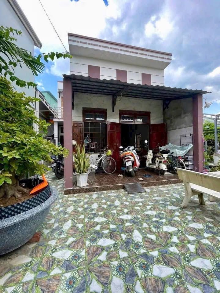 Nhà gác lửng bán gấp mặt tiền Đặng Văn Lãnh, Phan Thiết 232m² - Giá chỉ 1.8 tỷ