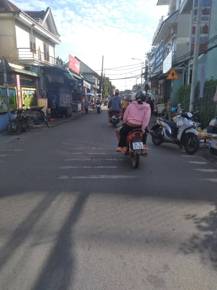 Nhà phố 1 tầng đường 3/2, Trảng Bom 245m² - Kinh doanh thuận lợi!