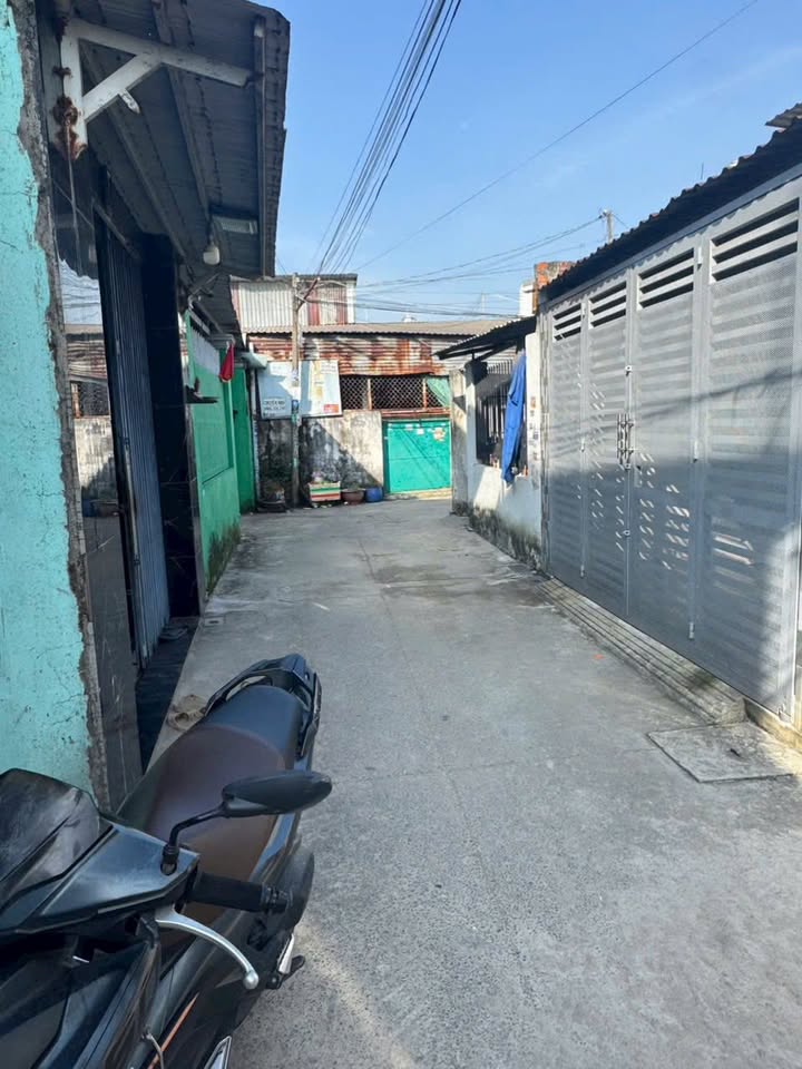 Nhà riêng Ấp 3, xã Bà Điểm, Hóc Môn 72m² giá 3.95 tỷ - Sổ hồng riêng, bớt lộc!