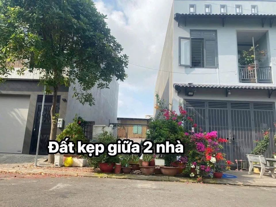 Đất nền Bà Rịa - Nguyễn Hữu Huân 100m² giá 2.3 tỷ - Cơ hội đầu tư lý tưởng!