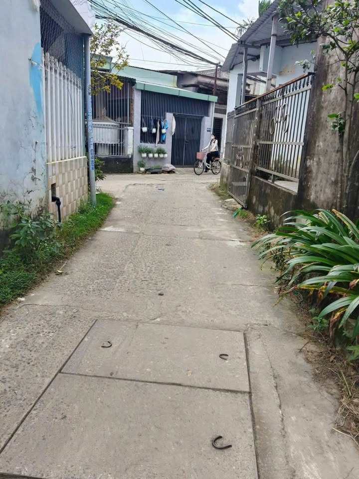 Đất Hòa Khánh Nam 186m² giá thỏa thuận - Gần trường học, chợ, siêu thị