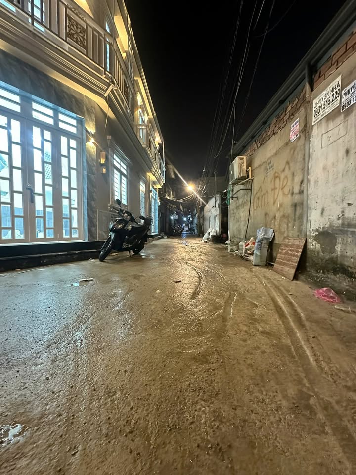 Nhà phố hẻm xe hơi 1135, quận 7, 26m² giá 2.29 tỷ - Nhà mới đẹp, vị trí đắc địa!